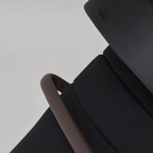 Накидка на ножки в сидение Anex IQ black