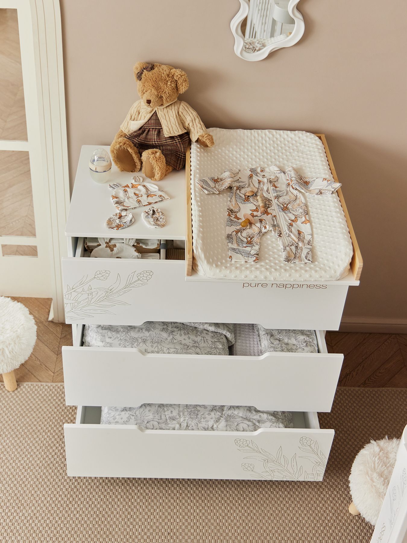 106267 Комод Happy Baby FIOKI 12