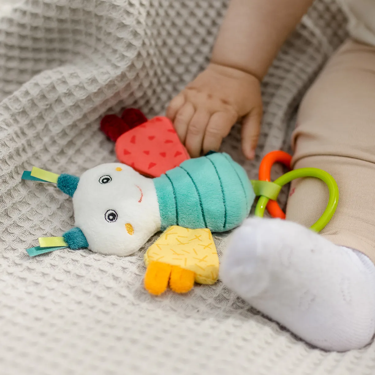 Игрушка-подвеска FEHN с вибрацией Бабочка 4