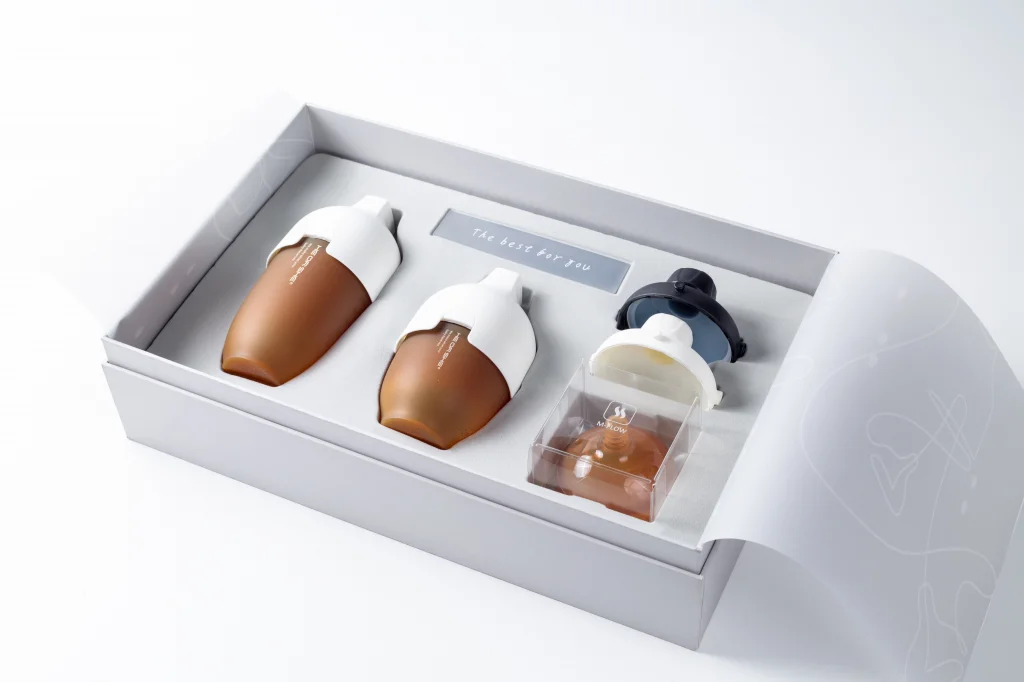 141E6864-D072-48B6-ABE9-F0C1ACC0E1CB.1024x1024w.jpeg Подарочный набор бутылочек для кормления, бутылочки 2 шт. (160мл. и 240мл.) 3