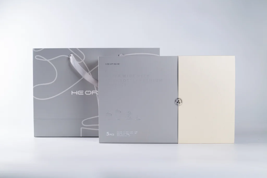 3F8E1FD7-F998-4CFC-8C86-4B608E7D1011.1024x1024w.jpeg Подарочный набор бутылочек для кормления, бутылочки 2 шт. (160мл. и 240мл.) 8