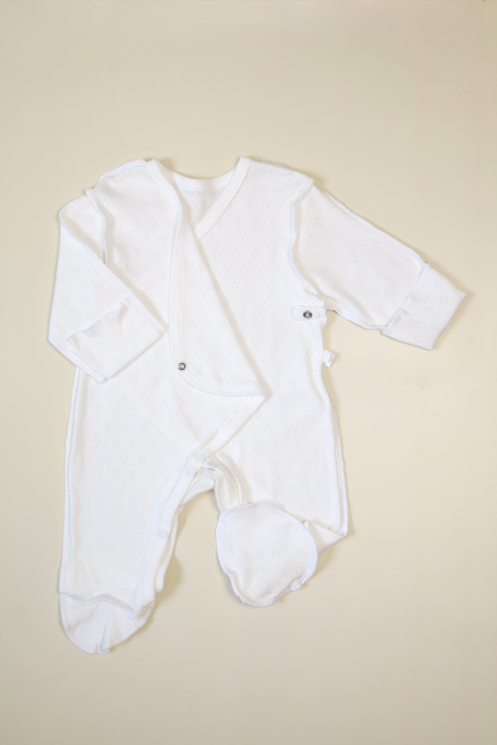 2025-07-26 12.53.18 Комбинезон MATUSHKIN на запах, швы наружу, трансферная рибана 5