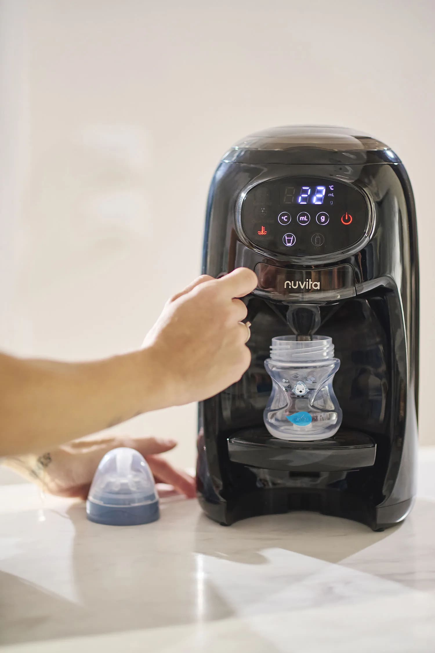 Машина Nuvita для приготовления молочной смеси 1180 Lattespresso 6 машина nuvita для приготовления молочной смеси