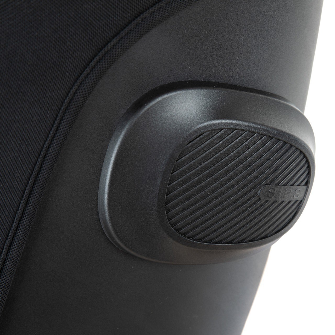 Автокресло группы 0/1/2/3 Pituso Roys Lux i-Size