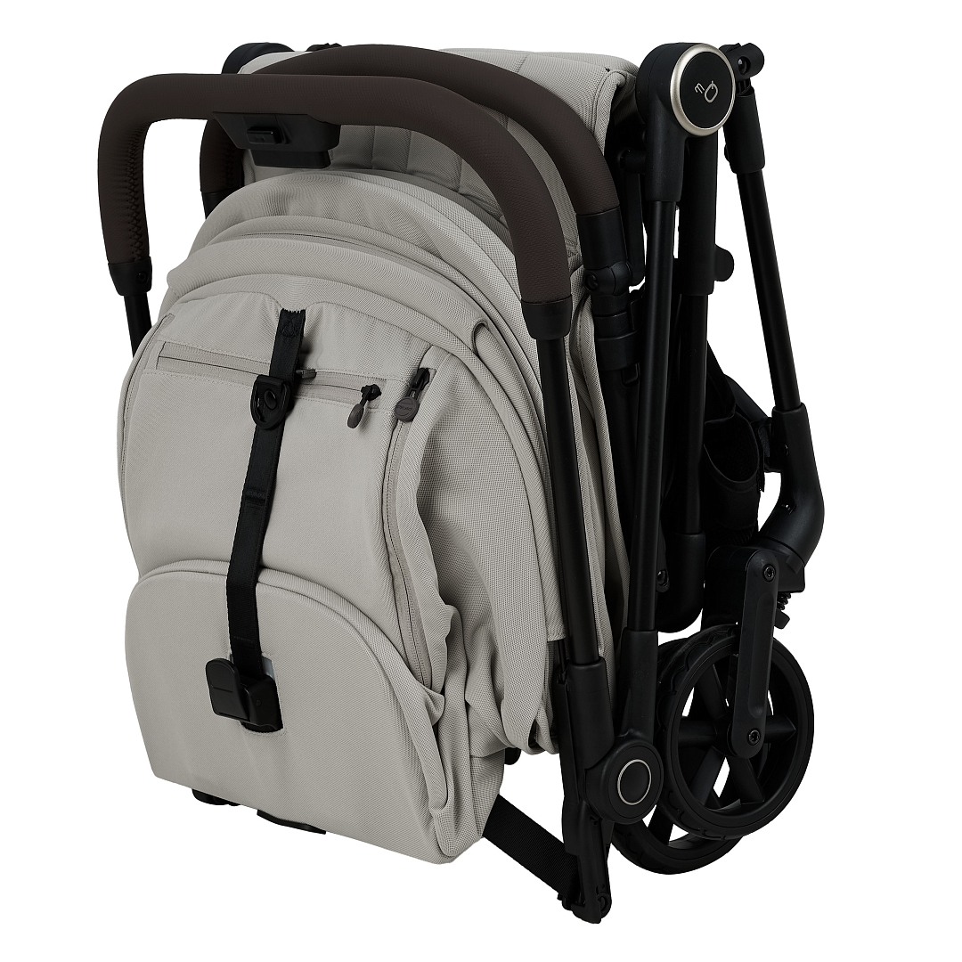 Коляска прогулочная Pituso Q3